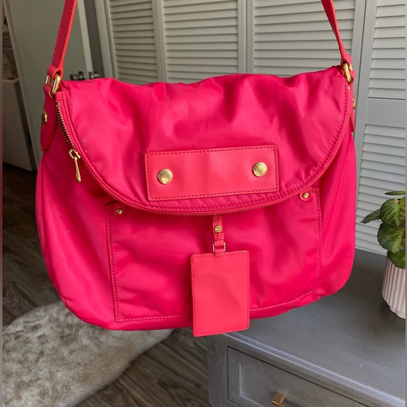 Marc Jacobs Handbags - Y2K Marc Jacobs Hot Pink Nylon Crossbody Bag